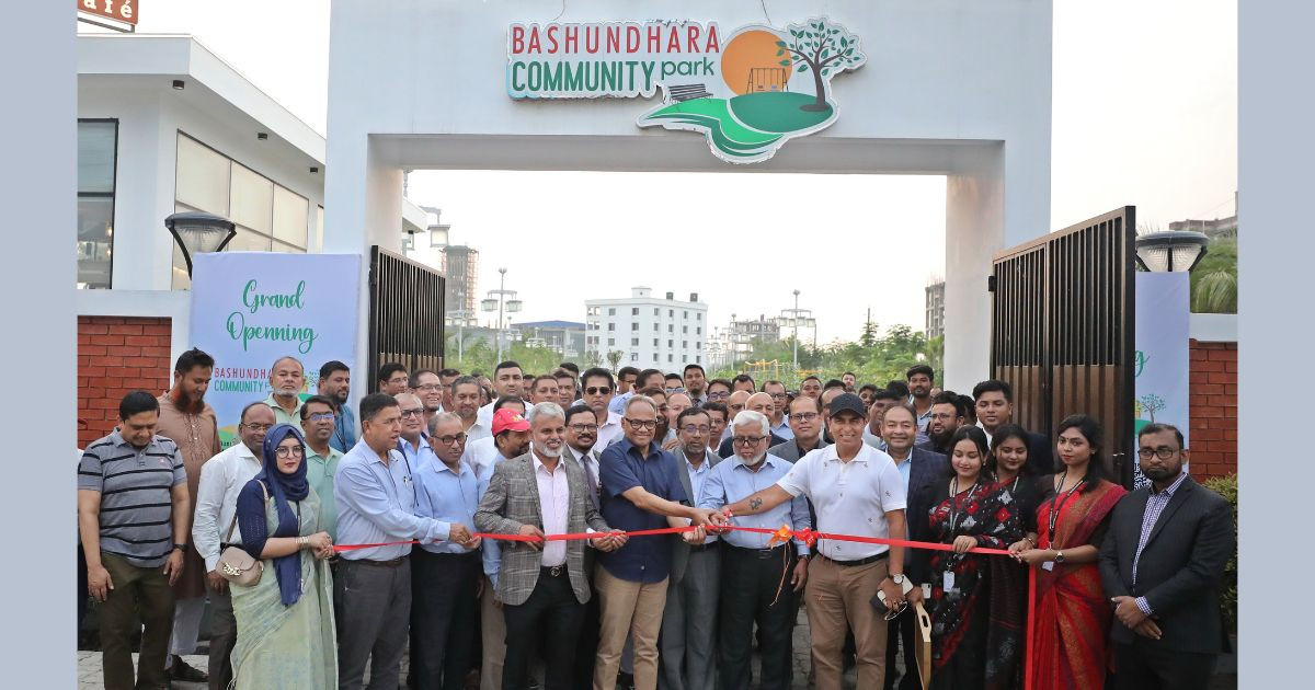 Bashundhara Community Park opens to bring joy to residents