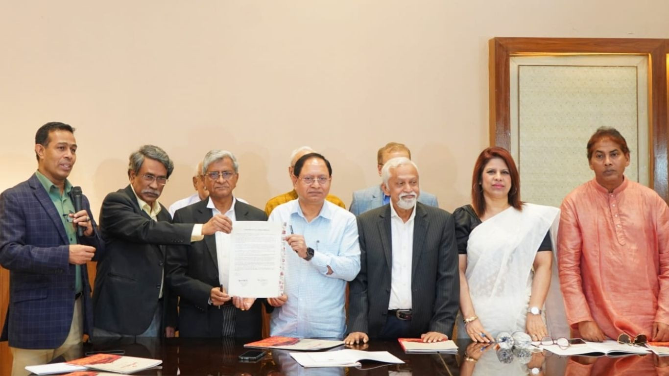 Gonoforum signs July Charter
