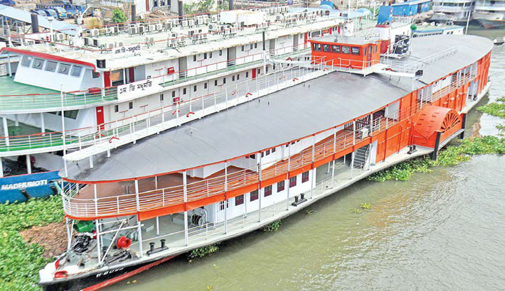 New currents of glory for paddle steamer Mahsud