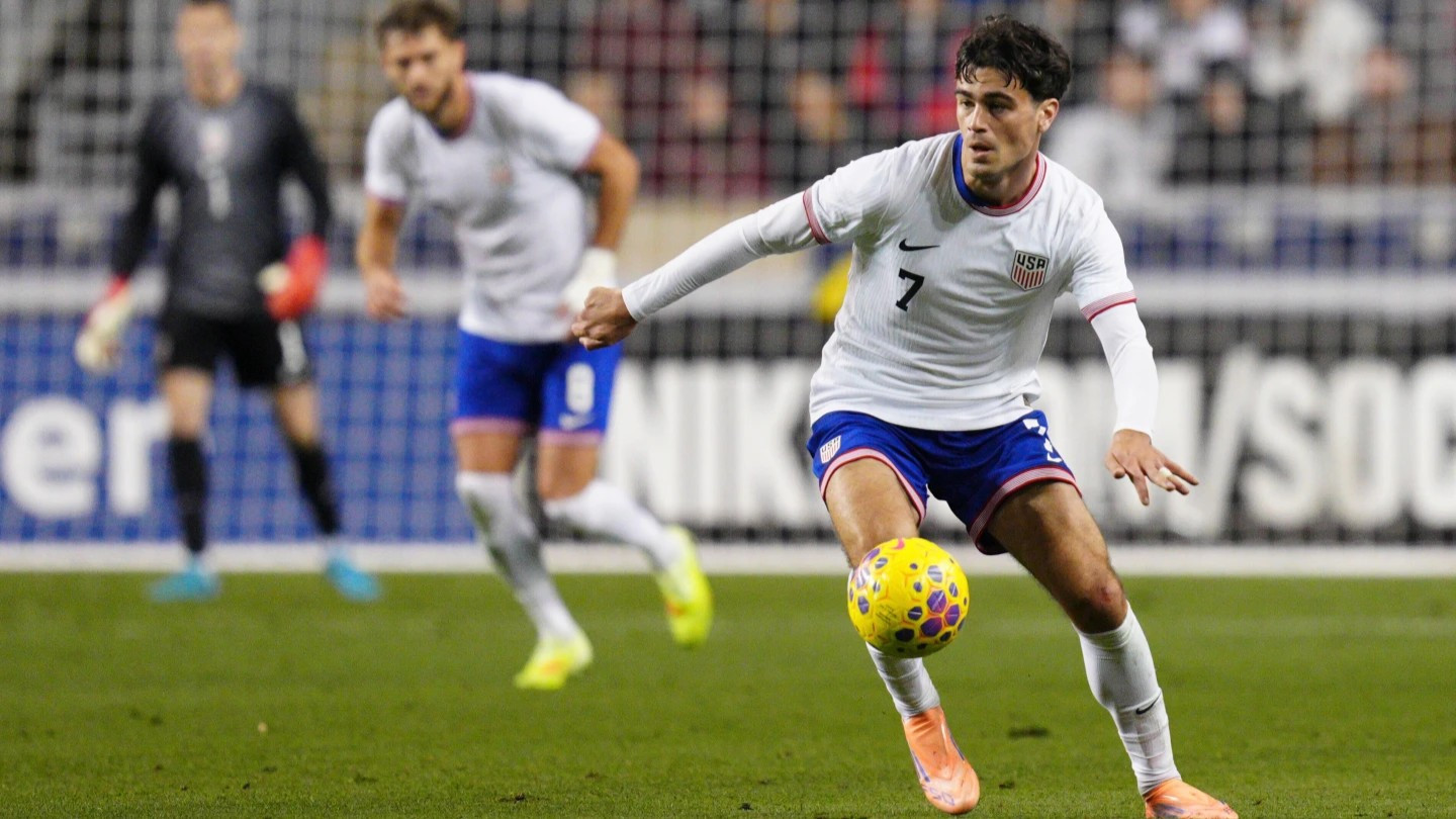 Gio Reyna passes father for international goals, then gets teased for scoring his first header