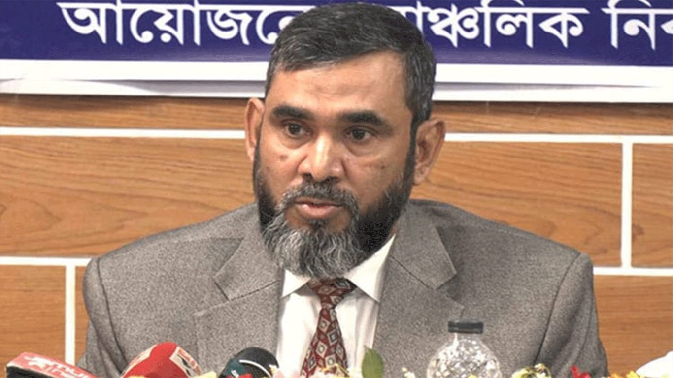 Anyone attempting to use muscle power in election will face consequences: Sanaullah