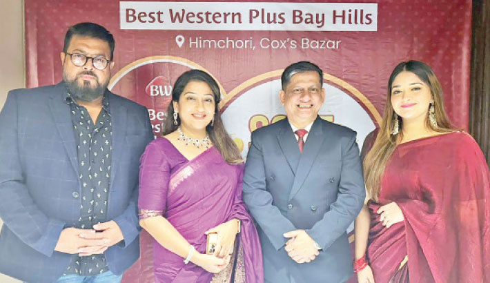 Omar Sani, Deepa Khandakar inaugurate ‘Bay Hills’