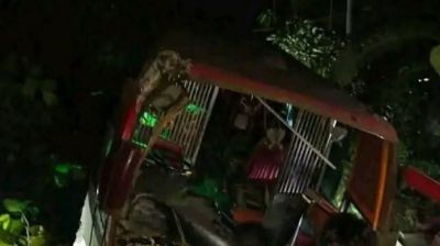 Five killed in Chattogram road crash