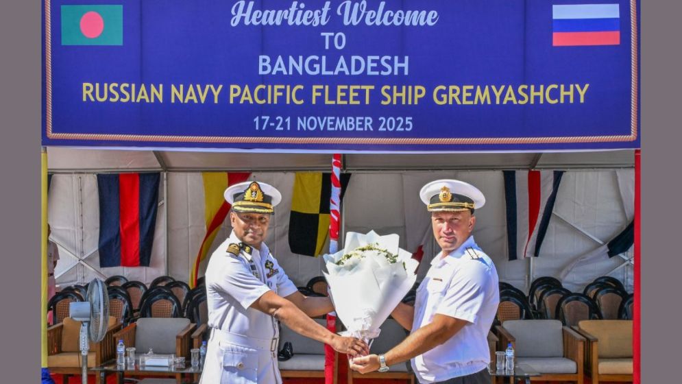 Russian Navy ship visits Chattogram on courtesy trip