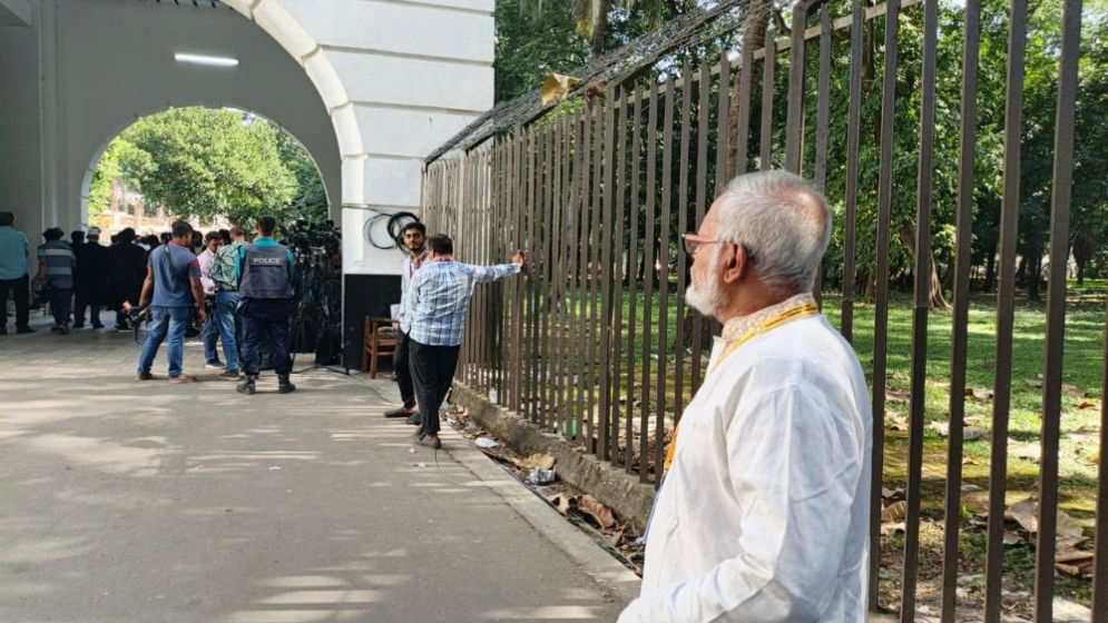 Hasina’s verdict may start anytime as chief prosecutor arrives