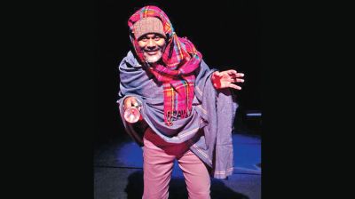 Vivekananda Theatre brings Bhasane Ujan on stage