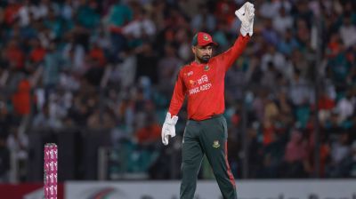 Litton two dismissals away from Mushfiq’s T20I record