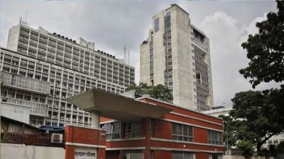 Fire breaks out at new Secretariat building in Dhaka