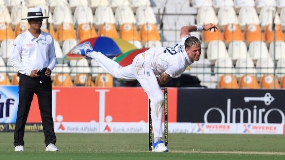 Carse says England bowlers have plans to tackle Head in Brisbane