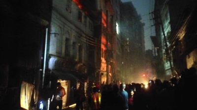 Residential building catches fire in Old Dhaka