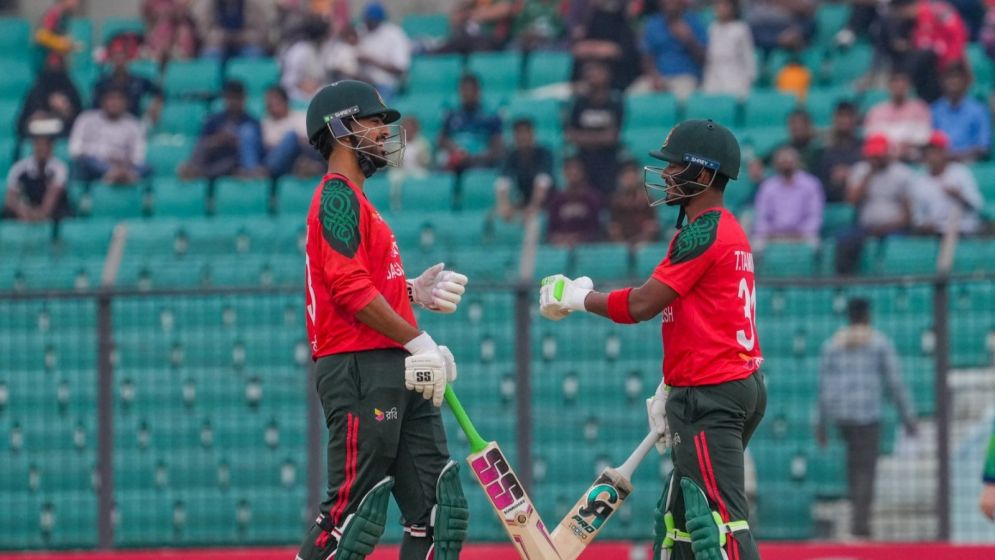 Bangladesh cruise past Ireland to seal T20I series in Chattogram