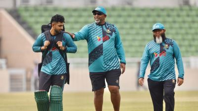 Phil Simmons to run focused white-ball batting training