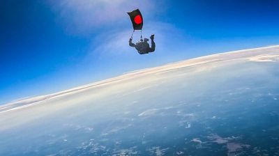 Bangladesh to set world record with largest flag-parachuting display on Victory Day
