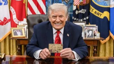 The president with the Trump Gold Card