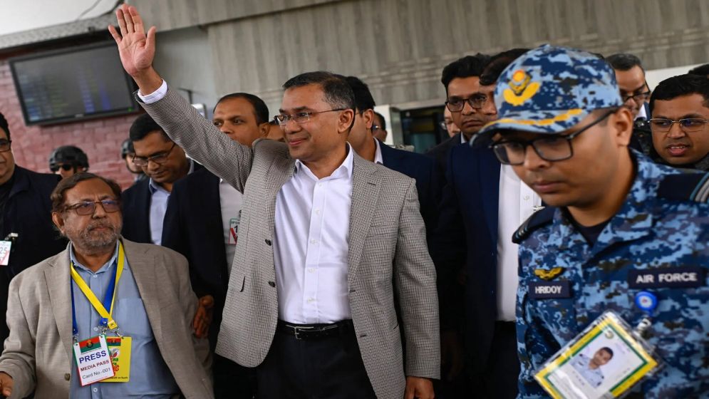 A top candidate for PM returns after 17 years in exile