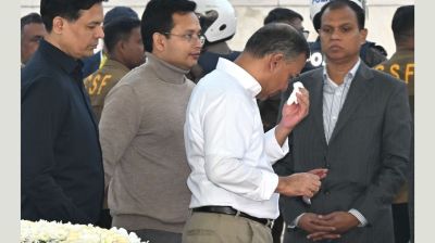 Tarique pays homage to Zia with emotion, tears