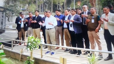 Tarique offers fateha at graves of Pilkhana martyrs, father-in-law