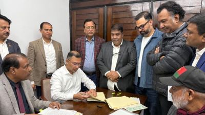 Tarique Rahman signs nomination papers for Dhaka-17, Bogura-6