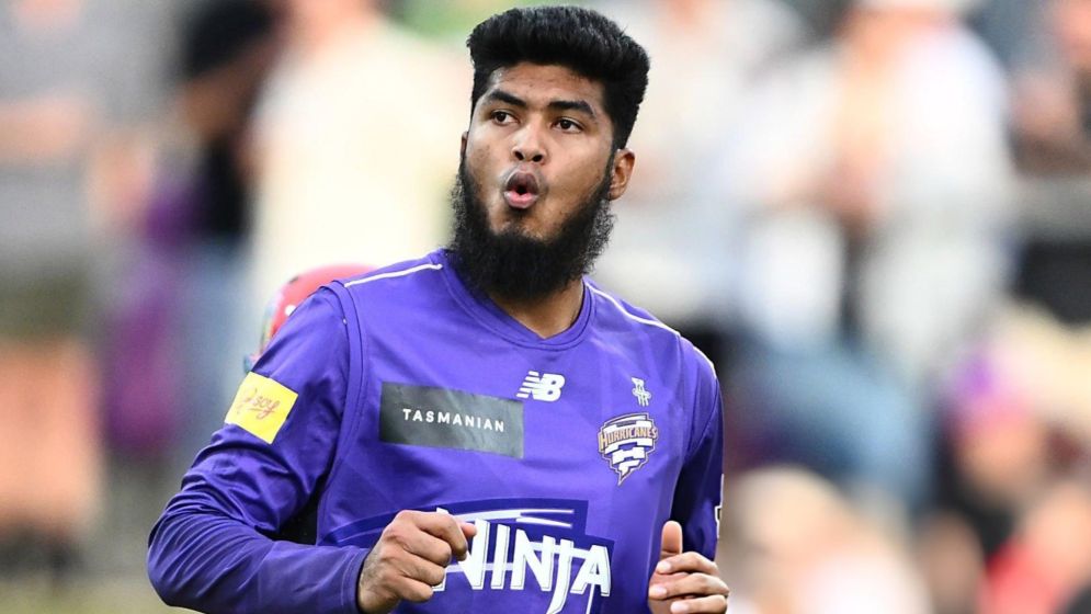 Rishad picks two as Hurricanes restrict Renegades to 162