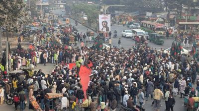 Inqilab Moncho blocks Shahbagh again, issues 22-day ultimatum to complete Hadi murder trial