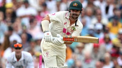 Head hits back for Australia after Root's majestic 160