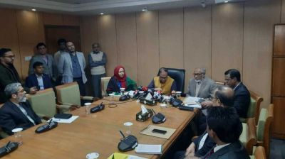 Tk44 crore deposited to five merging banks in two days