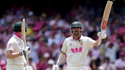 Head, Smith centuries put Australia in charge of final Ashes Test