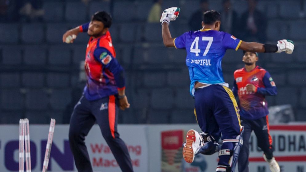 Nawaz heroics seal last-ball thriller for Chattogram