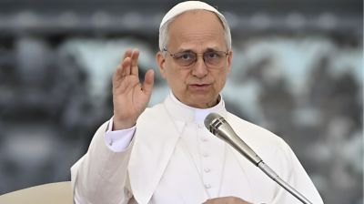 Palestinians have right to live in peace in own land: pope