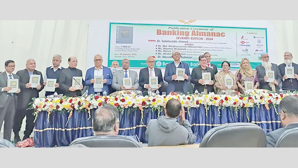 ‘Abrupt cuts in lending rates risky’