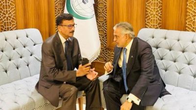 Touhid, Ishaq Dar discuss bilateral ties on OIC sidelines