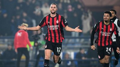 Rabiot double lifts Milan after early scare at Como