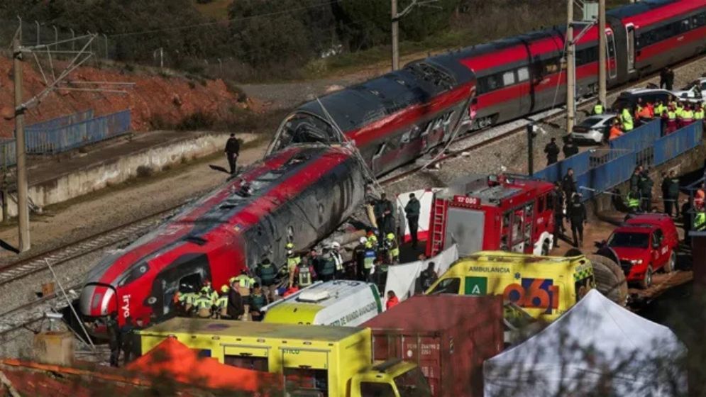 Spain mourns as train crash toll rises to 40