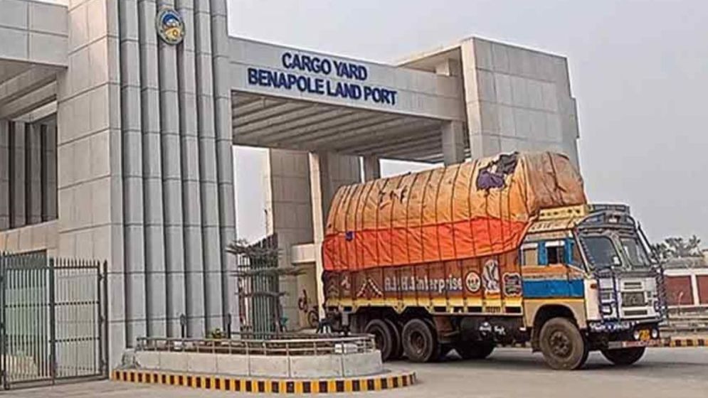 125 tonnes of explosives imported from India thru Benapole, security tightened