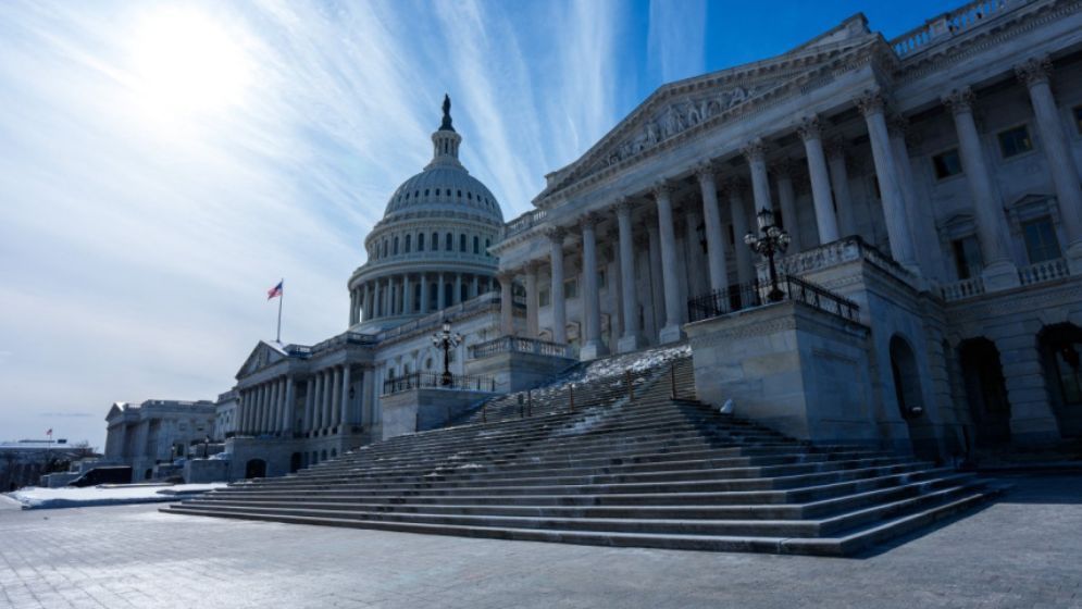 US House to vote Tuesday to end shutdown