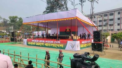 Stage set for Tarique Rahman as leaders, activists arrive in small processions