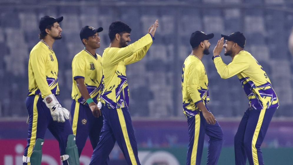 Durbar XI cruise into Odommo Bangladesh T20 Cup final