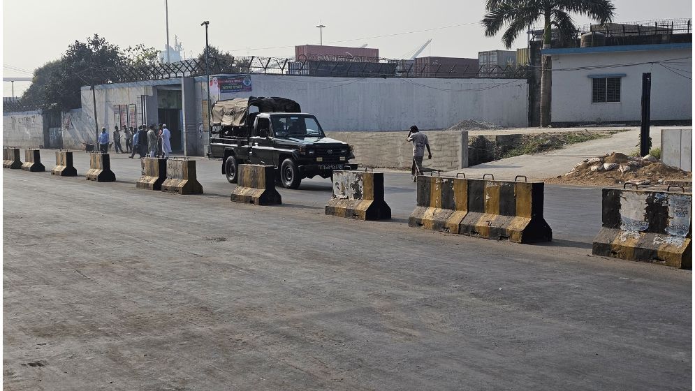 Indefinite strike underway at Chattogram Port, two held