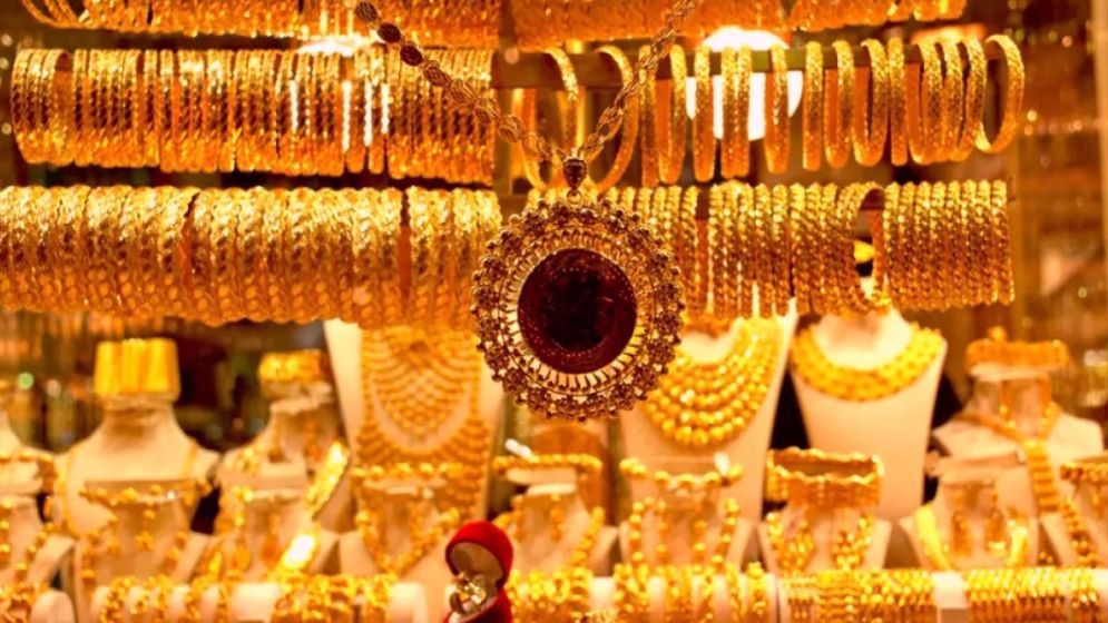 Gold price rises to Tk2.61 lakh per bhori