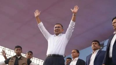 Tarique keeps up momentum, spends busy day with party work