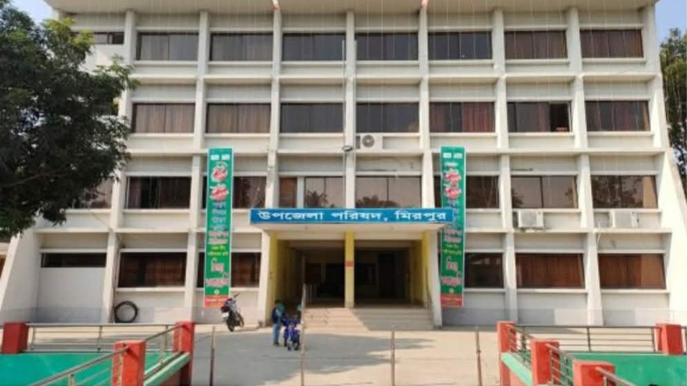 Two CCTV cameras stolen from Kushtia-2 polling center