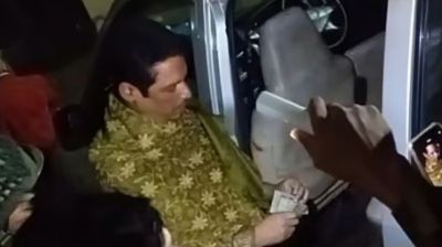 Tk10.5 lakh seized from microbus linked to independent candidate in Ctg