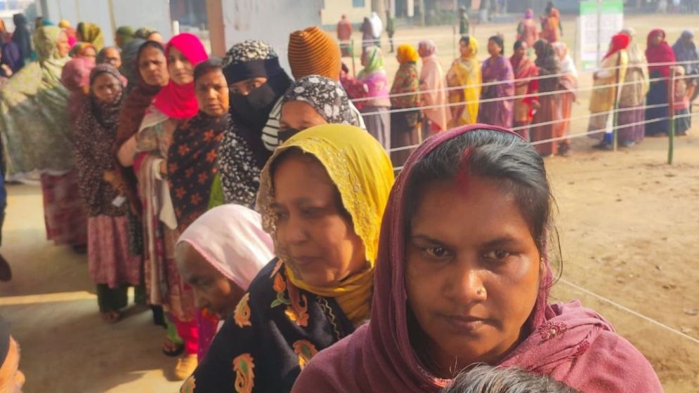 Festive, peaceful voting underway in three Thakurgaon constituencies