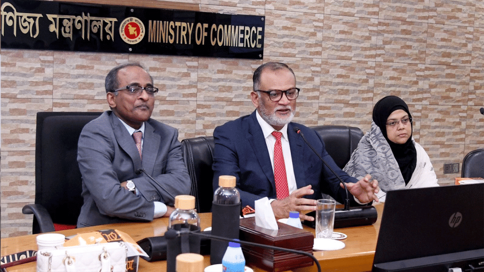 Never compromised on ethics after taking office: Commerce adviser