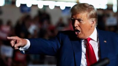 Trump warns Iran of ‘consequences of not making a deal’