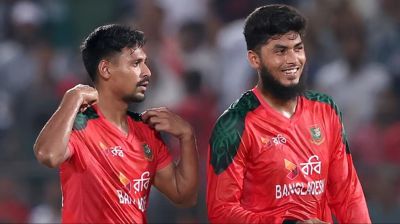 Mustafizur, Rishad among 23 Bangladeshis registered for Hundred