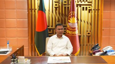 PM holds first office at Armed Forces Division