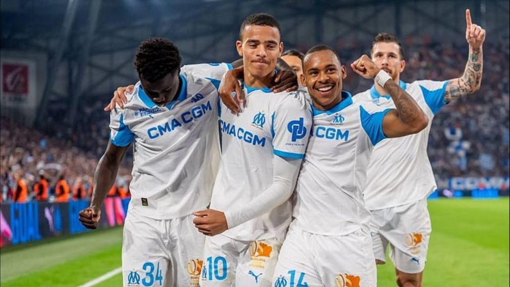 Marseille look for way out of crisis against bitter rivals Lyon