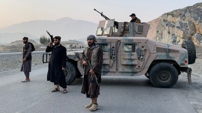How do Pakistan and Taliban Afghan militaries stack up as tensions flare?