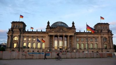 German parliament agrees to implement common european asylum policy, tightening rules still further